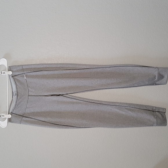 Patagonia Gray & White Striped Polartec Capilene Midweight Base Layer Pant - Picture 1 of 8